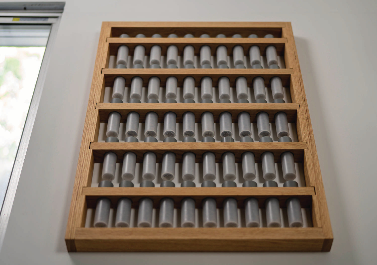 Bean Cellar Wall Rack [50]